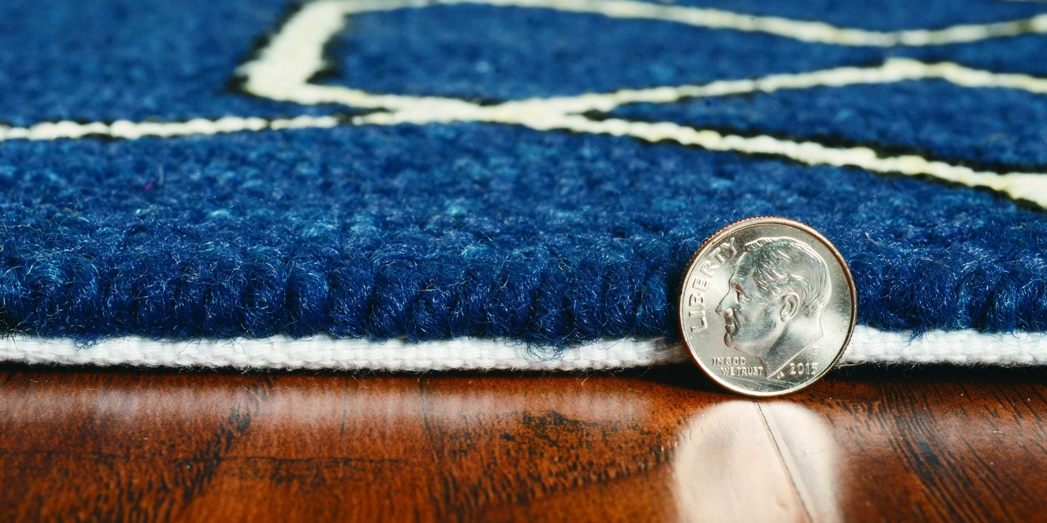 Navy Blue Chain-link Rug