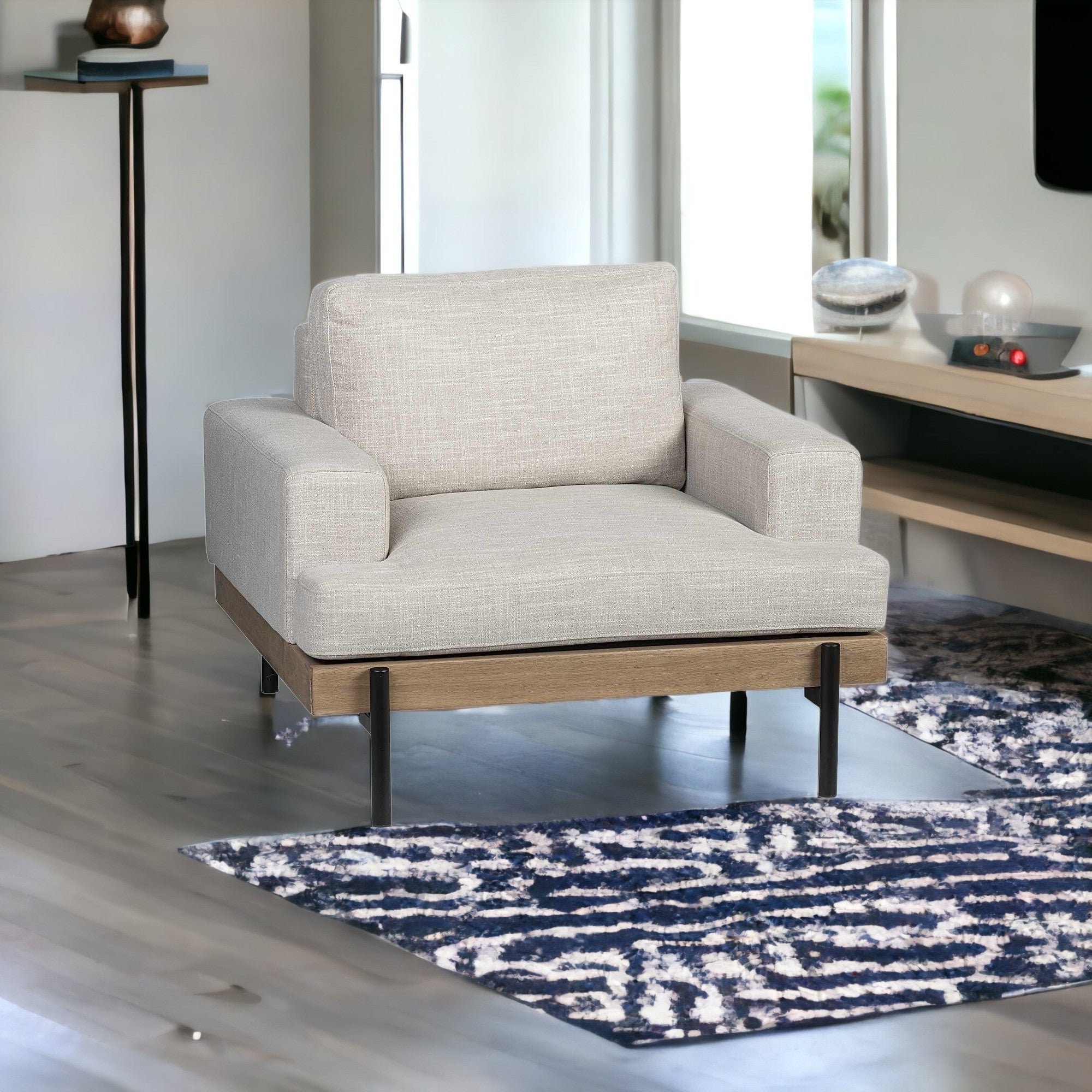 40" Mid-Century Accent Chair