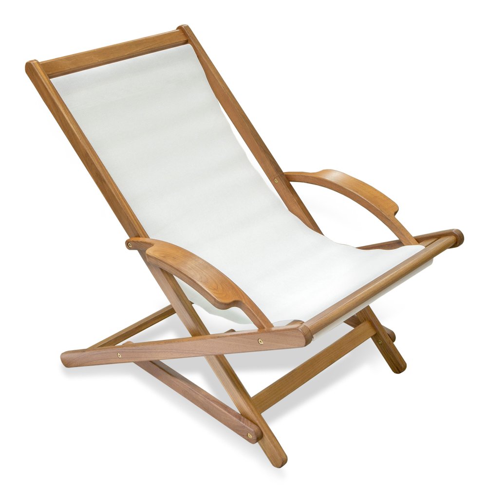 27" White Solid Wood Outdoor Lounge Chair