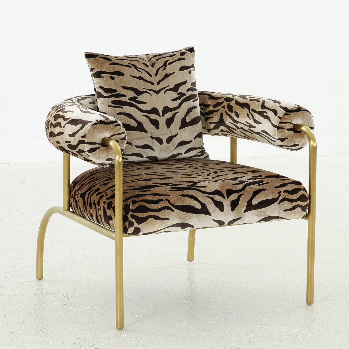 34" Beige And Black Polyester Animal Print Barrel Chair