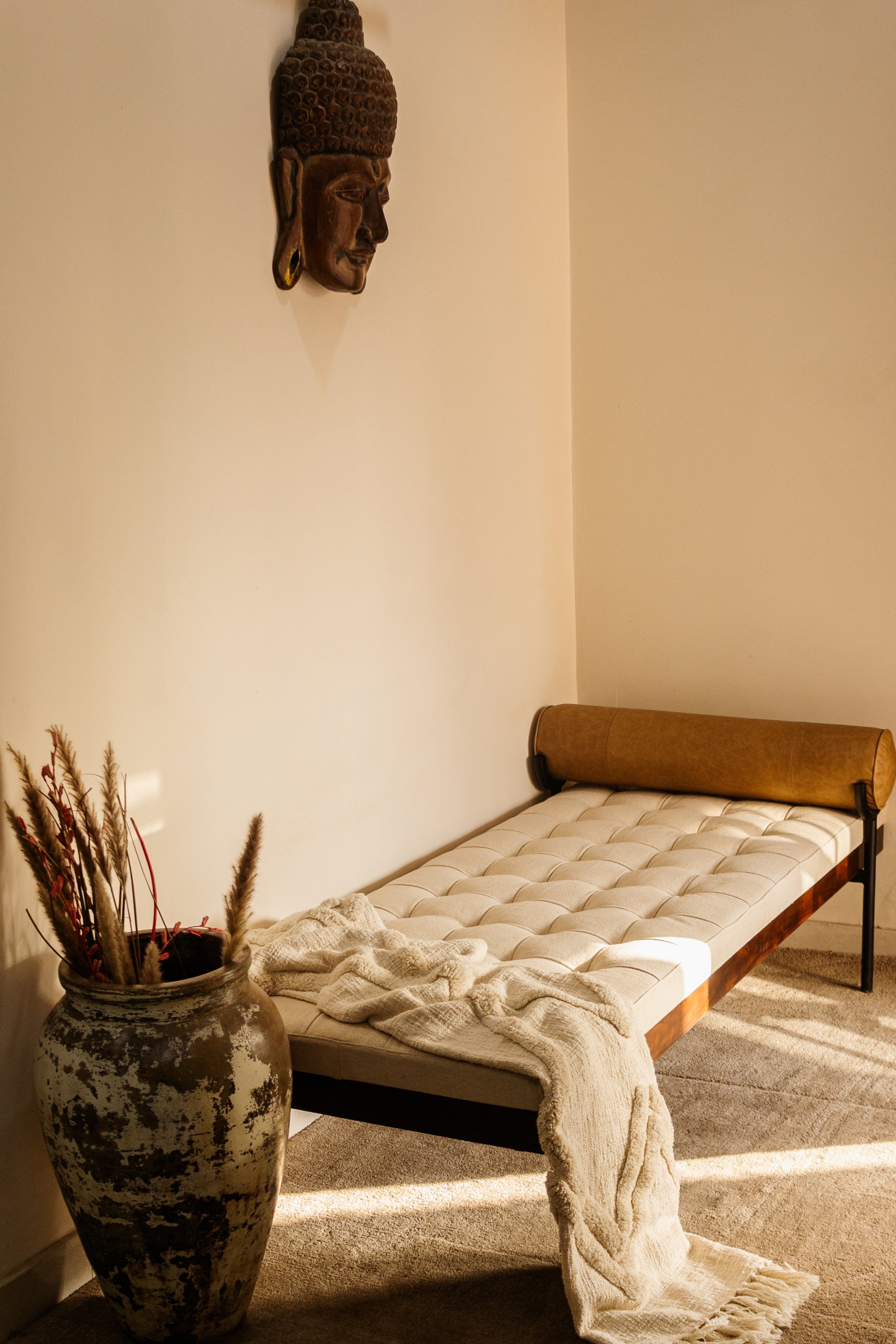 72" Ivory Cotton Daybed with Pillow