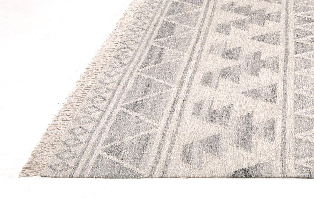Blue and Ivory Wool Flatweave Lodge Rug with Fringe