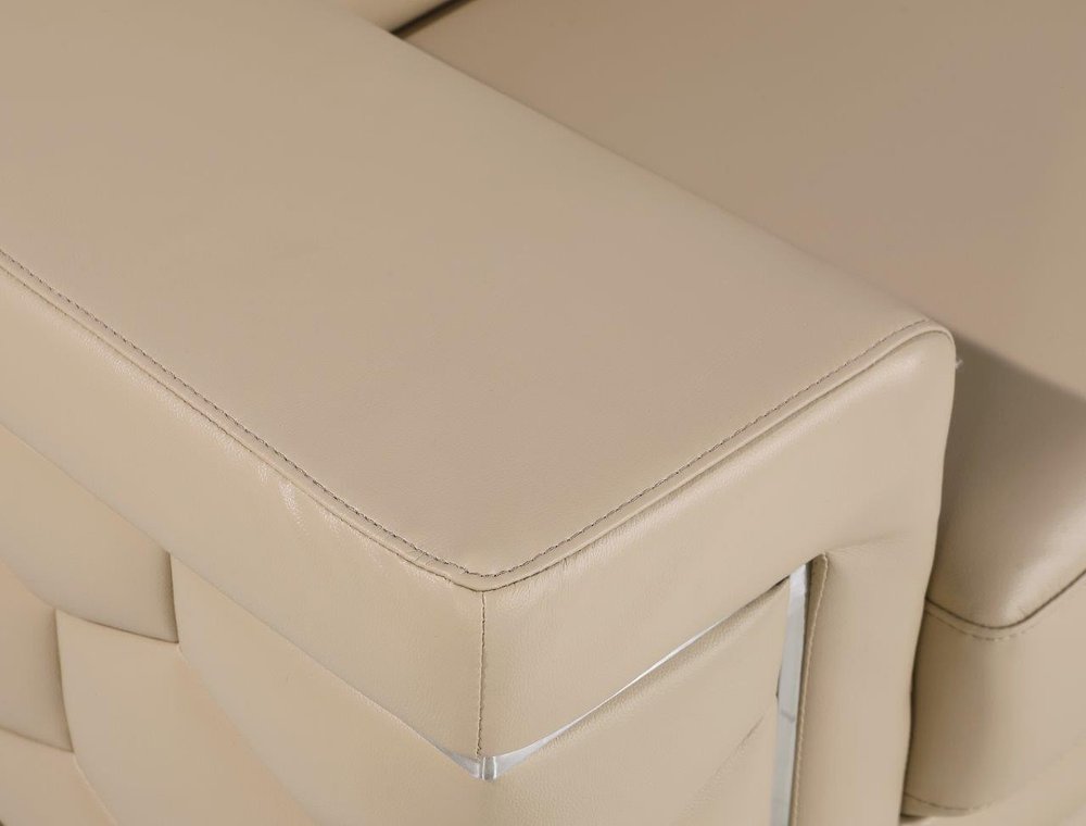 47" Geometric Leather Club Chair