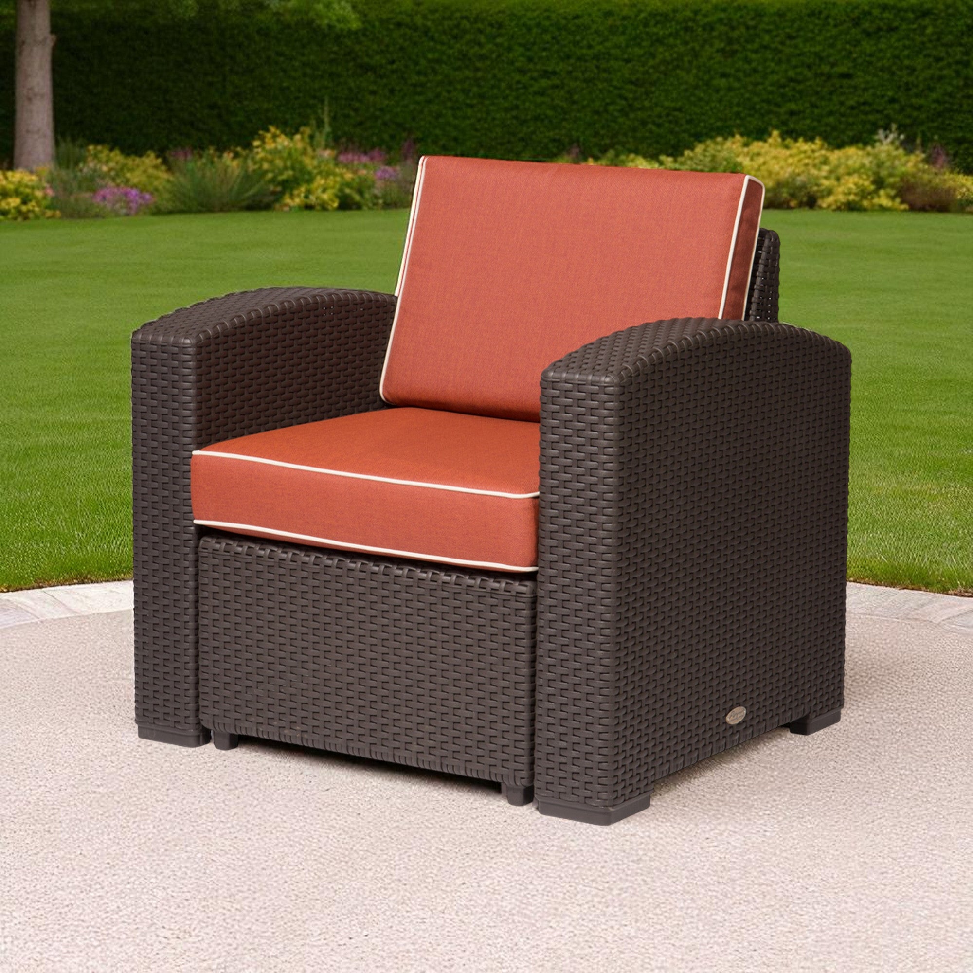 33" Outdoor Club Chair