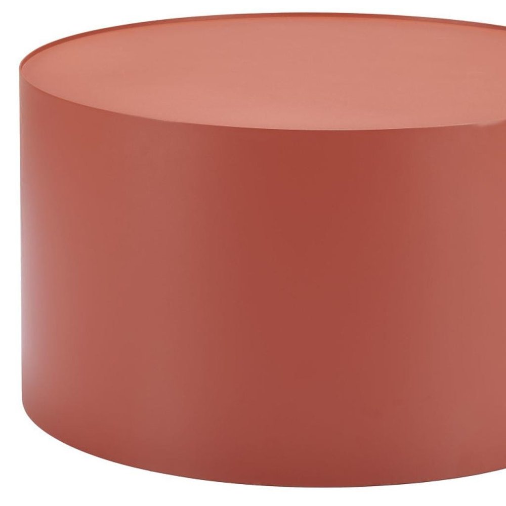 29" Terracotta Round Outdoor Coffee Table