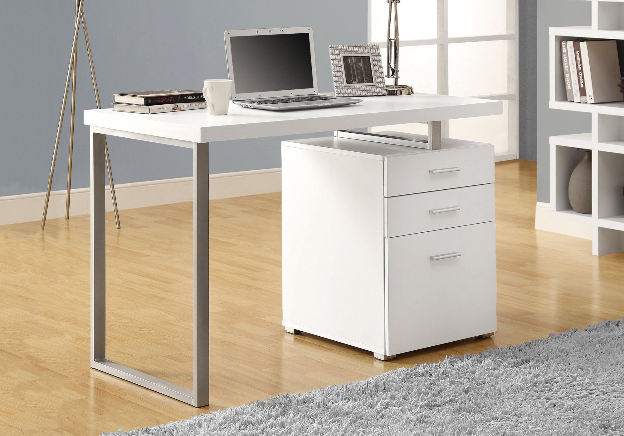 24" Silver Rectangular Computer Desk With Three Drawers-2