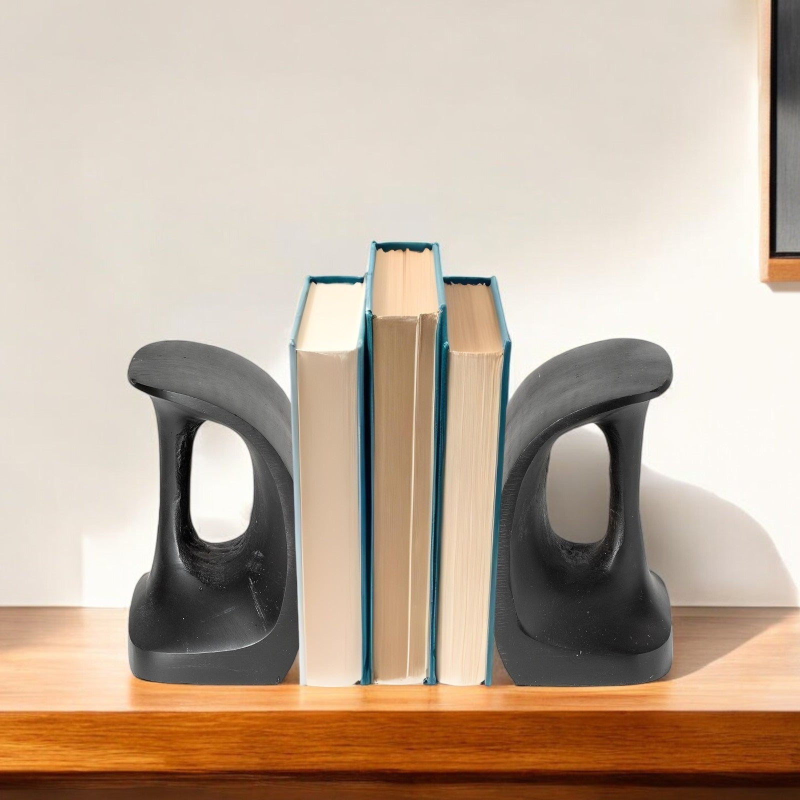 7" Black Cobbler's Tools Metal Bookends