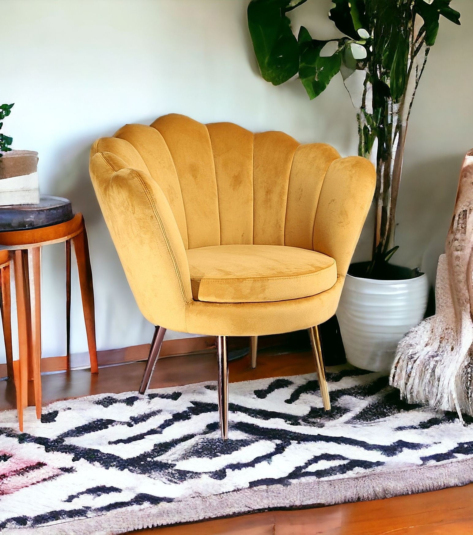 32" Yellow Seashell Barrel Chair