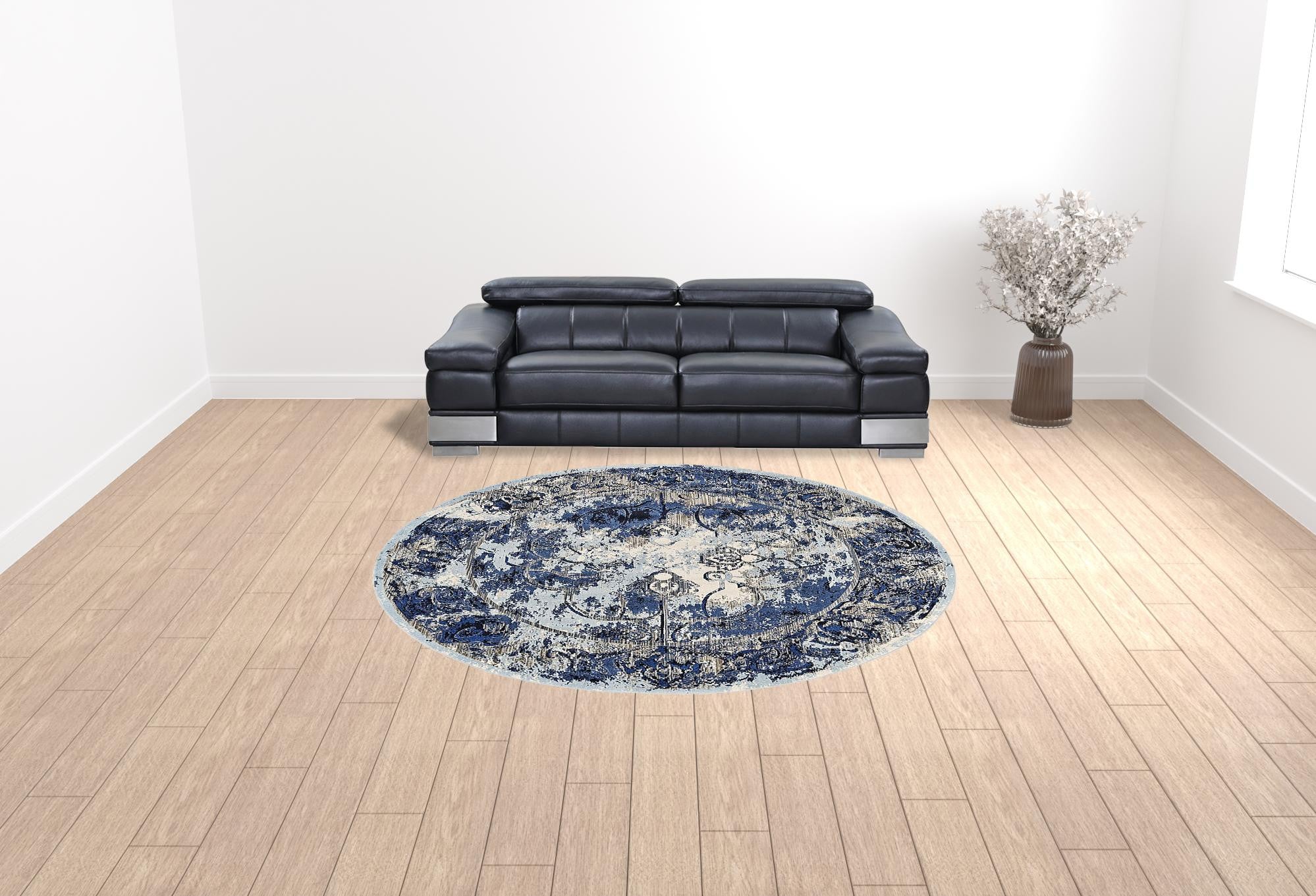 '9' Blue and Ivory Round Distressed Traditional Rug