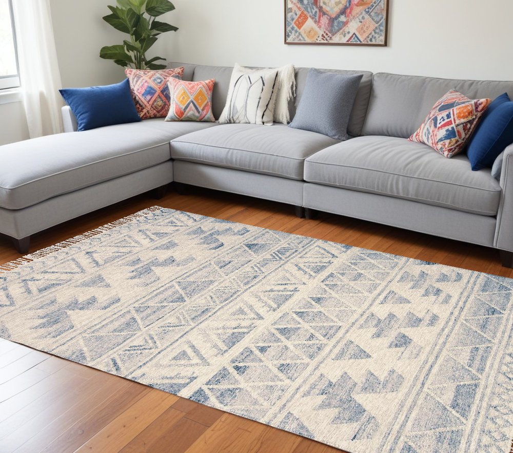 Blue and Ivory Wool Flatweave Lodge Rug with Fringe