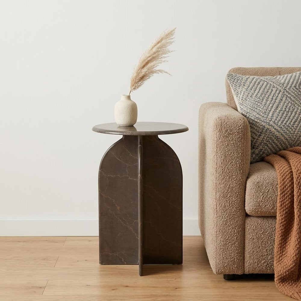 24" Marble Round Fin End Table
